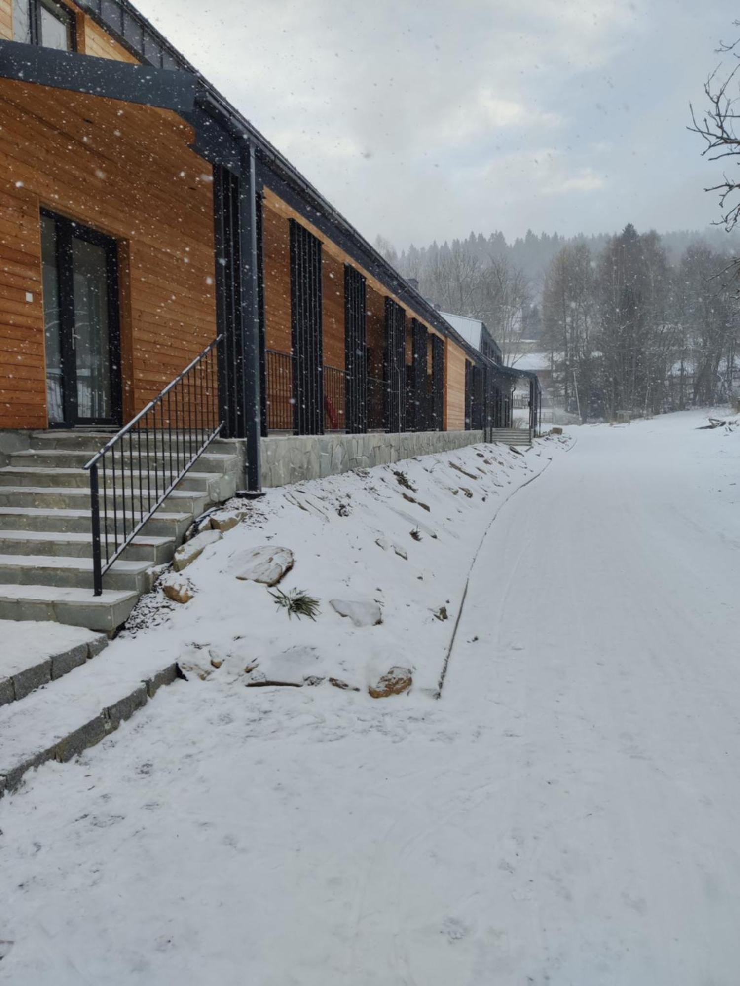 Apartman Berg Brcalnik Zelezna Ruda Exterior photo
